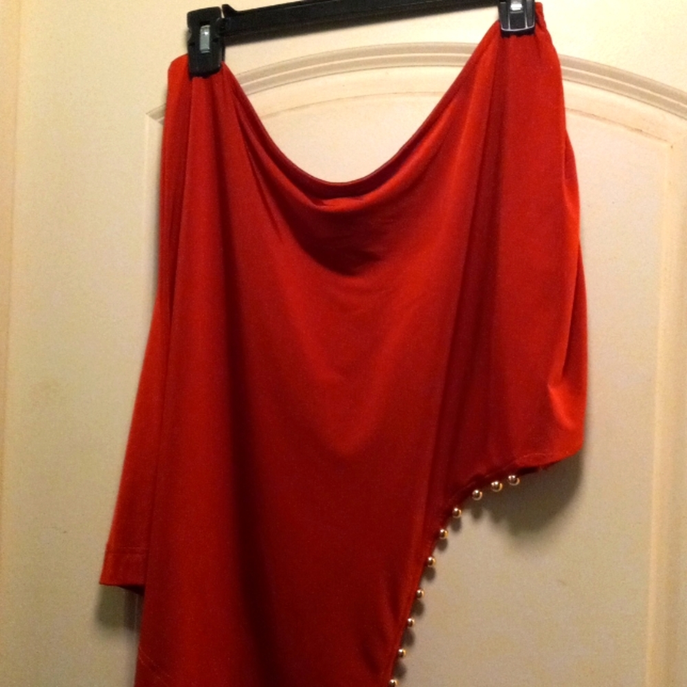 Cache one arm top (L) Rust color buttons down the left side.